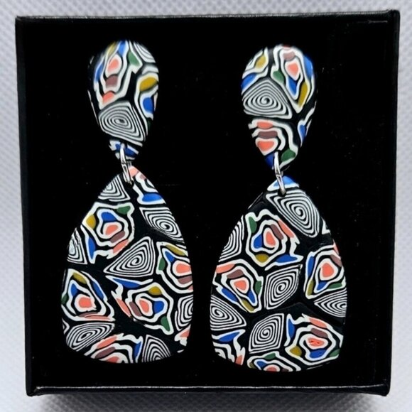 Jewelry - Tear Drop Design Earrings with Unique Pattern Studded Earrings